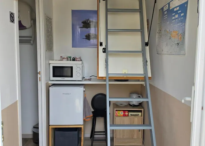 Independante Plein Centre De Mere Eglise Сент-Мер-Эглиз